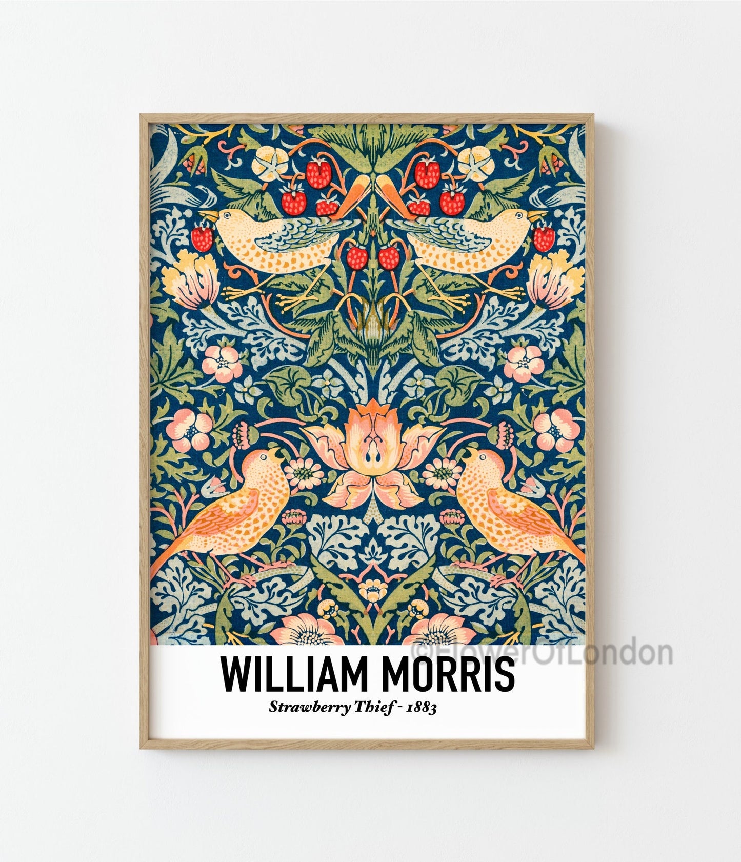 William Morris Print Strawberry Thief Wallpaper